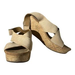 Clarks Artisan Caslynn Shae Wedge Sandals Cork Nubuck Leather Tan